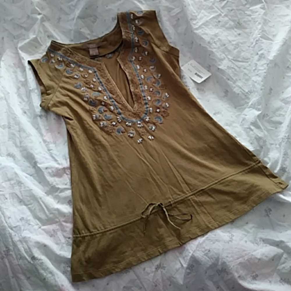 NWT Oboe V-neck Tunic in Medium